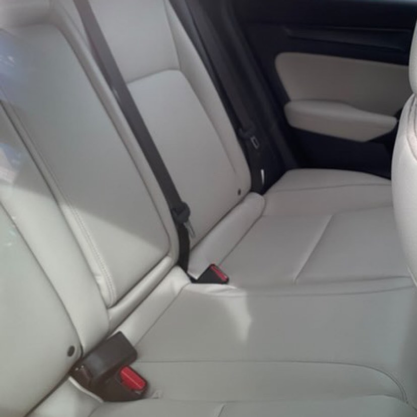 acura-integra-interior-leaked-3.jpg