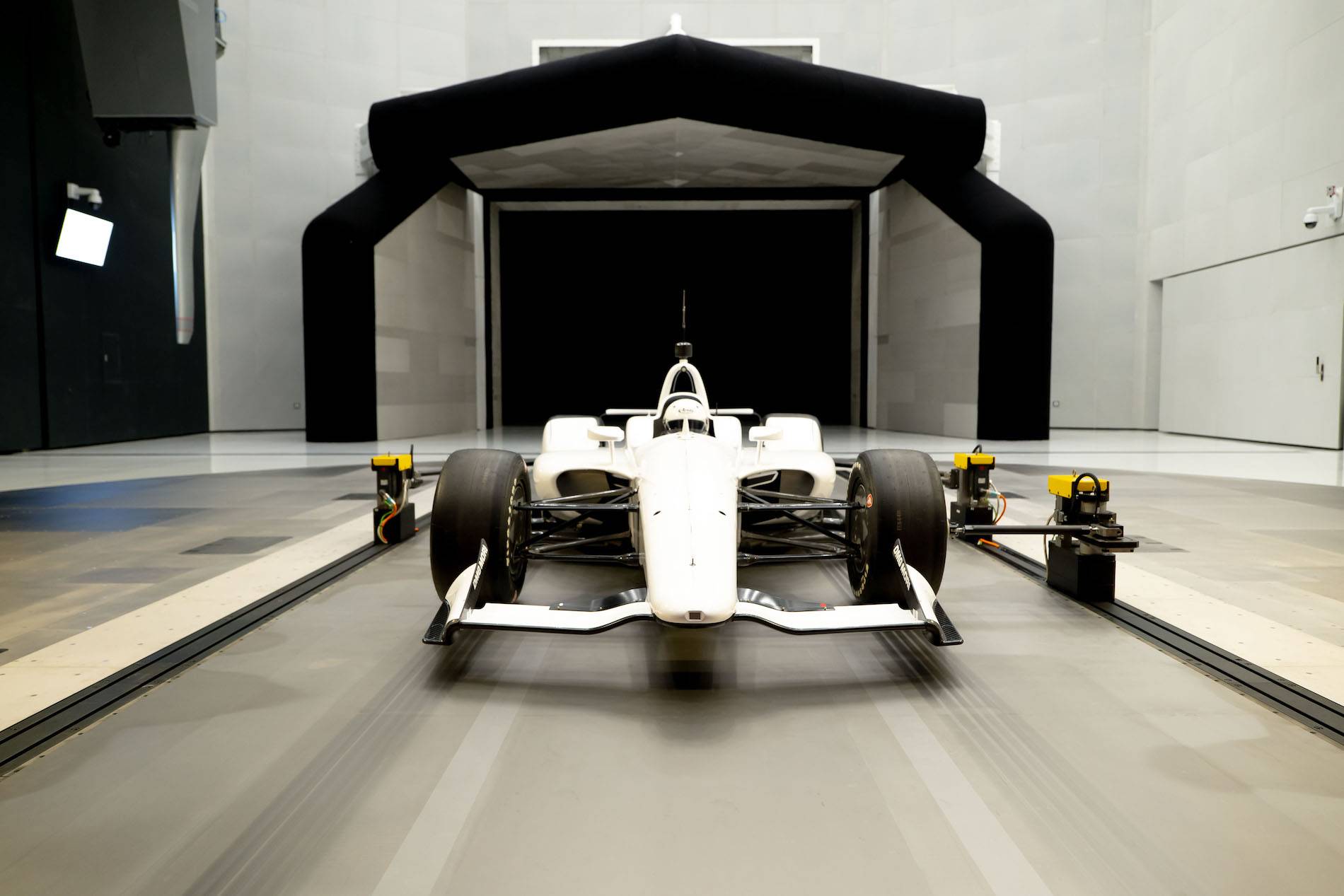indycar-aerodynamics-testing-front-jpeg.jpg