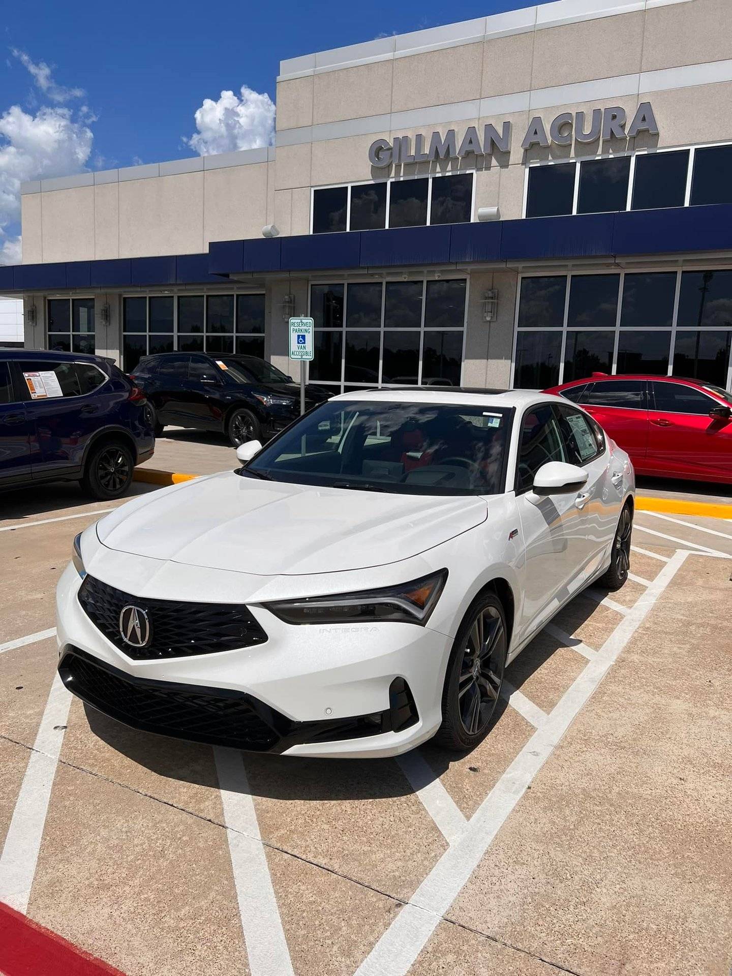 Platinum White 2023 Acura Integra 2.jpeg